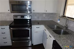 809 N 23rd St, Copperas Cove, TX 76522 - Photo 6