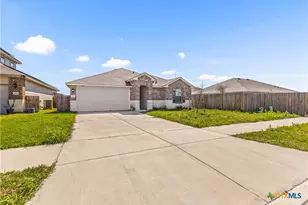 1006 Rosa Parks Dr, Killeen, TX 76543 - Photo 2