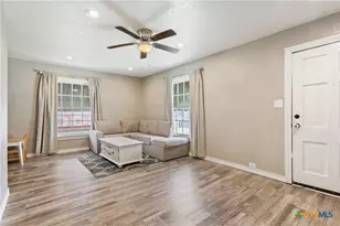 1206 Ashleman St, Waco, TX 76705 - Photo 6