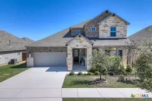 382 Nightshade Trl, New Braunfels, TX 78132 - Photo 2