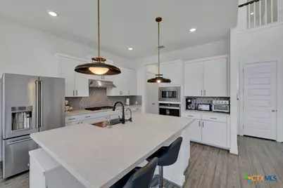 382 Nightshade Trail, New Braunfels, TX 78132 - Photo 18