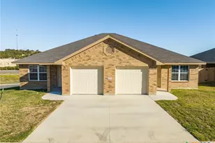 103 Lost Trl, Copperas Cove, TX 76522 - Photo 2