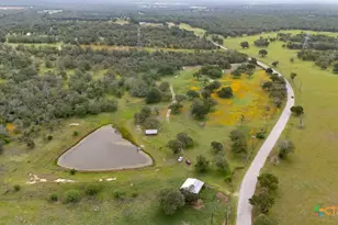 104 Longhorn Rd, Stockdale, TX 78160 - Photo 38