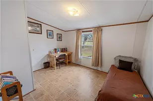 104 Longhorn Rd, Stockdale, TX 78160 - Photo 14