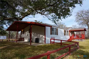 104 Longhorn Rd, Stockdale, TX 78160 - Photo 10