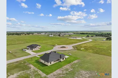 107 Pr 711, Lott, TX 76656 - Photo 36
