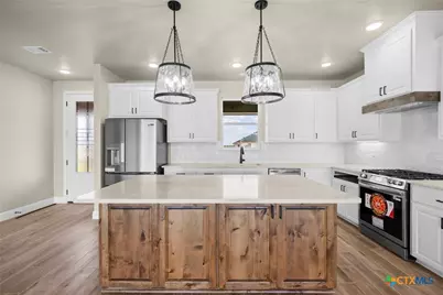 107 Pr 711, Lott, TX 76656 - Photo 4