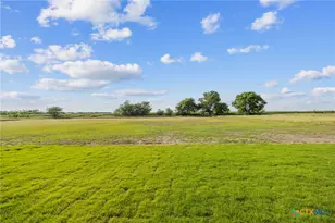 107 Pr 711, Lott, TX 76656 - Photo 34
