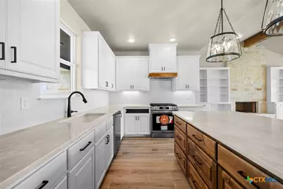 107 Pr 711, Lott, TX 76656 - Photo 6
