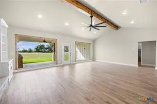 107 Pr 711, Lott, TX 76656 - Photo 14