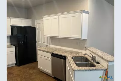 117 E Valley Road, Harker Heights, TX 76548 - Photo 4