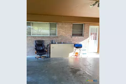 711 Hybiscus Lane, Victoria, TX 77904 - Photo 4