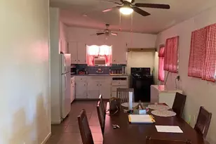 711 Hybiscus Ln, Victoria, TX 77904 - Photo 6