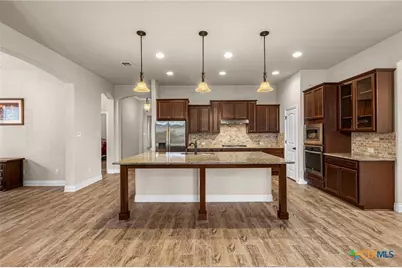 1082 Cedar Glen Drive, New Braunfels, TX 78132 - Photo 12