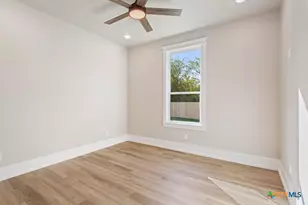 109 Cumberland Dr, Belton, TX 76513 - Photo 32