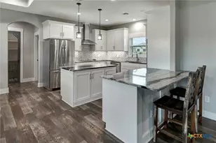 201 Stone Oak Dr, Inez, TX 77968 - Photo 10