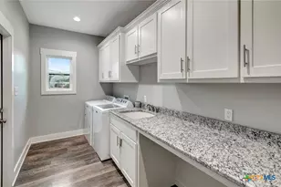 201 Stone Oak Dr, Inez, TX 77968 - Photo 26