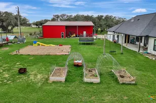 201 Stone Oak Dr, Inez, TX 77968 - Photo 36