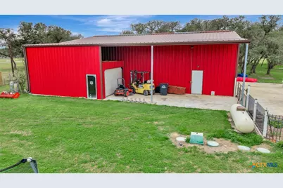 201 Stone Oak Drive, Inez, TX 77968 - Photo 36