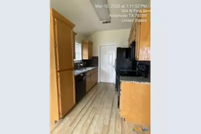 304 N 1st Street, Nolanville, TX 76559 - Photo 10