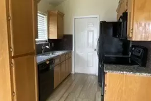 304 N 1st St, Nolanville, TX 76559 - Photo 10