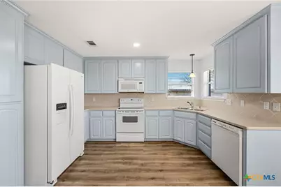 2607 Armstrong Drive, Belton, TX 76513 - Photo 8