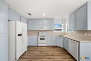 2607 Armstrong Dr, Belton, TX 76513 - Photo 8