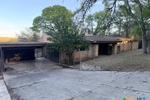 19 Timbercrest St, San Marcos, TX 78666 - Photo 2