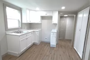 2605 Plainview St, Victoria, TX 77901 - Photo 10