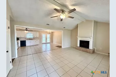 1006 Mc Lane, Victoria, TX 77904 - Photo 2