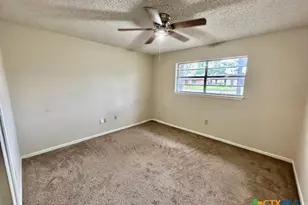 1006 Mc Ln, Victoria, TX 77904 - Photo 10