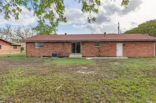 273 Meadow Ave, New Braunfels, TX 78130 - Photo 30