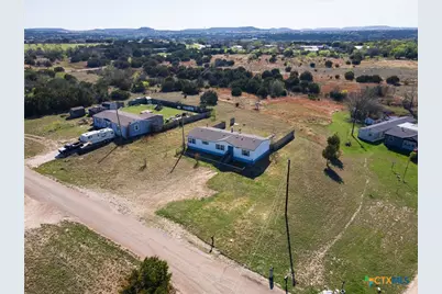 809 Crest Ct, Copperas Cove, TX 76522 - Photo 1