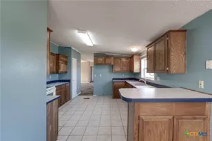 809 Crest Ct, Copperas Cove, TX 76522 - Photo 10