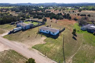 809 Crest Ct, Copperas Cove, TX 76522 - Photo 1