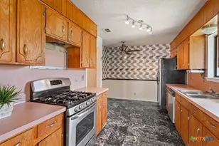 3309 Tallwood Dr, Killeen, TX 76549 - Photo 12