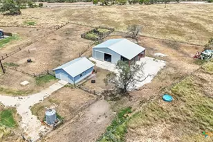475 Co Rd 240, Gonzales, TX 78629 - Photo 46