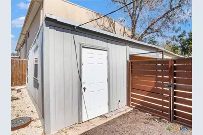 164 Ferguson Street, New Braunfels, TX 78130 - Photo 24