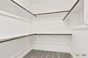 209 Troell St, Seguin, TX 78155 - Photo 18