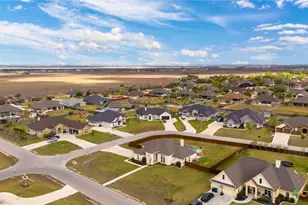 1478 Prairie Pass, Seguin, TX 78155 - Photo 40