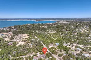 1069 Trail Pass Dr, Canyon Lake, TX 78133 - Photo 2