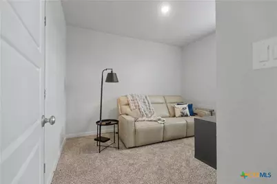 708 Willowbrook, New Braunfels, TX 78130 - Photo 14