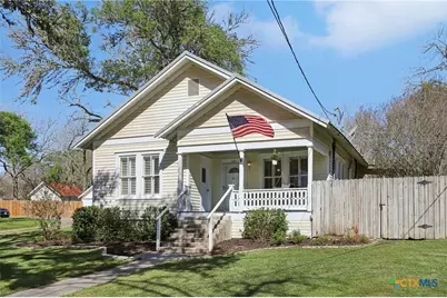 108 Kroschel Street, Hallettsville, TX 77964 - Photo 2