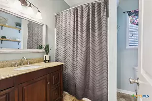 108 Kroschel St, Hallettsville, TX 77964 - Photo 24