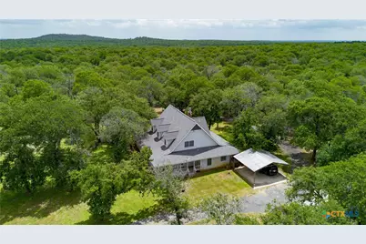 2981 Vivroux Ranch Road, Seguin, TX 78155 - Photo 46