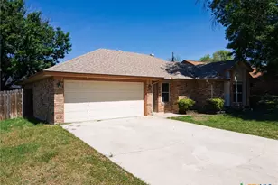 210 Paula St, Copperas Cove, TX 76522 - Photo 2
