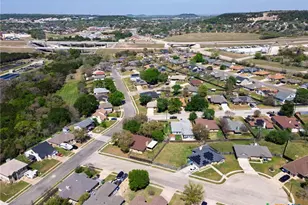 210 Paula St, Copperas Cove, TX 76522 - Photo 30