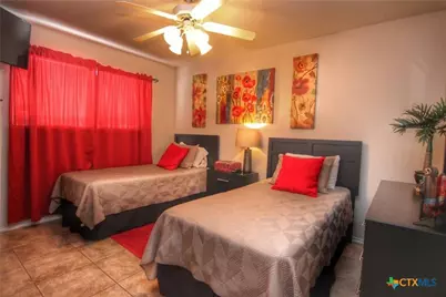 730 E Mather Street #E201, New Braunfels, TX 78130 - Photo 22