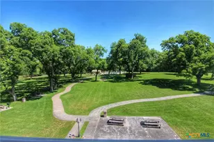 730 E Mather St, New Braunfels, TX 78130 - Photo 28