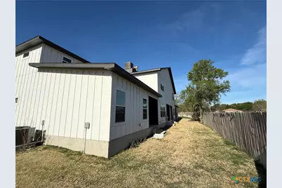1838-1850 Royal Loop, Belton, TX 76513 - Photo 8